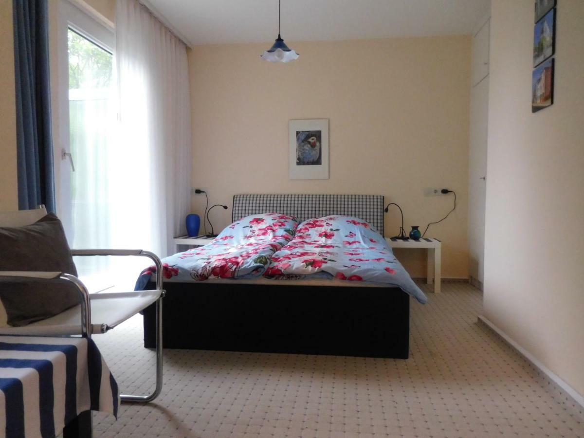 Pension/Bed And Breakfast Pangea 巴特劳特堡 外观 照片