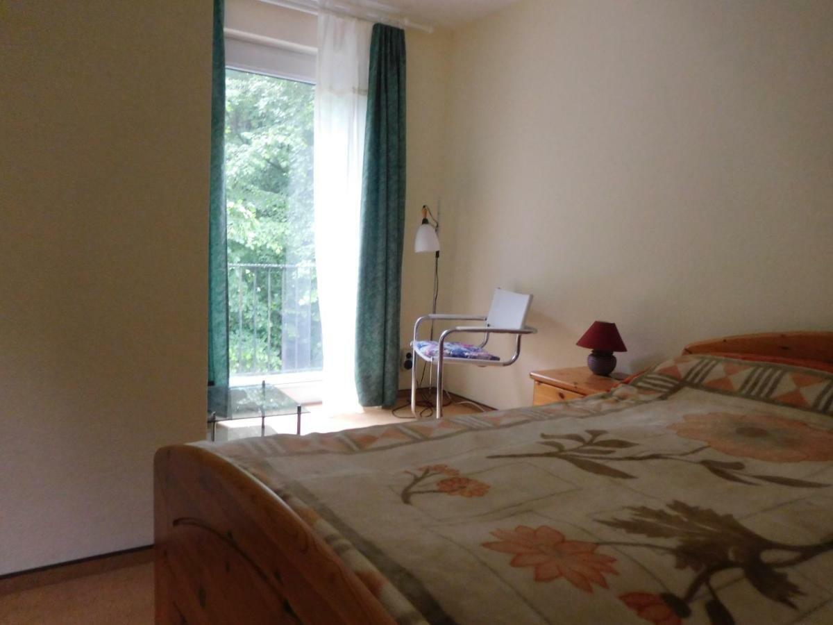 Pension/Bed And Breakfast Pangea 巴特劳特堡 外观 照片