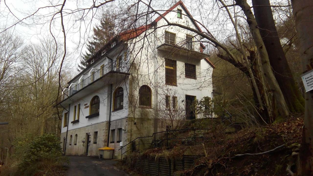 Pension/Bed And Breakfast Pangea 巴特劳特堡 外观 照片